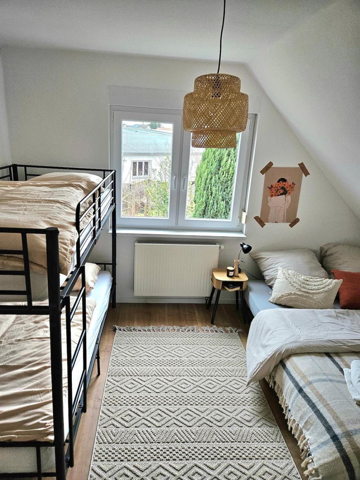 Cozy House And Free Parking Appartement Berlijn