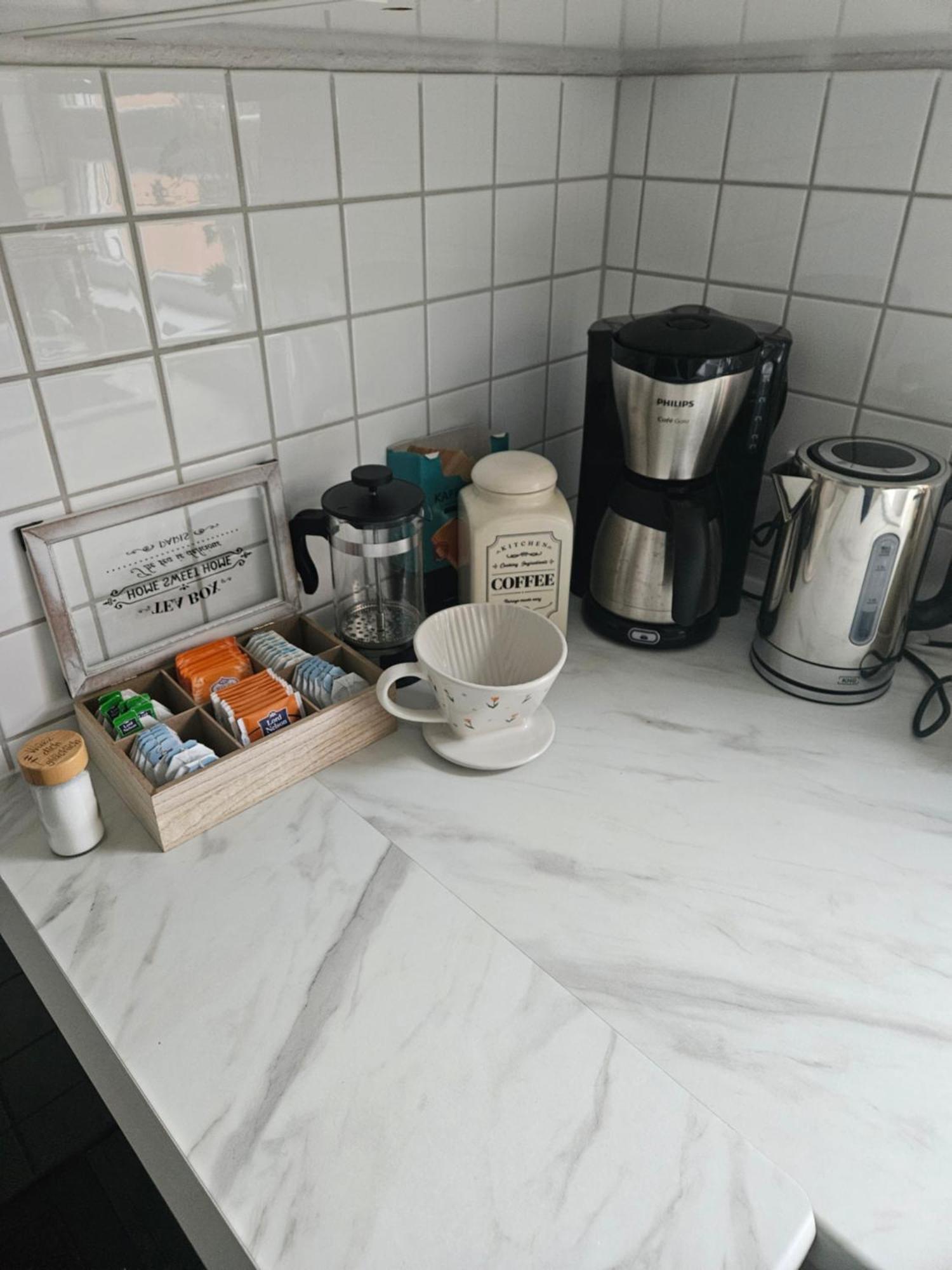 Cozy House And Free Parking Appartement Berlijn